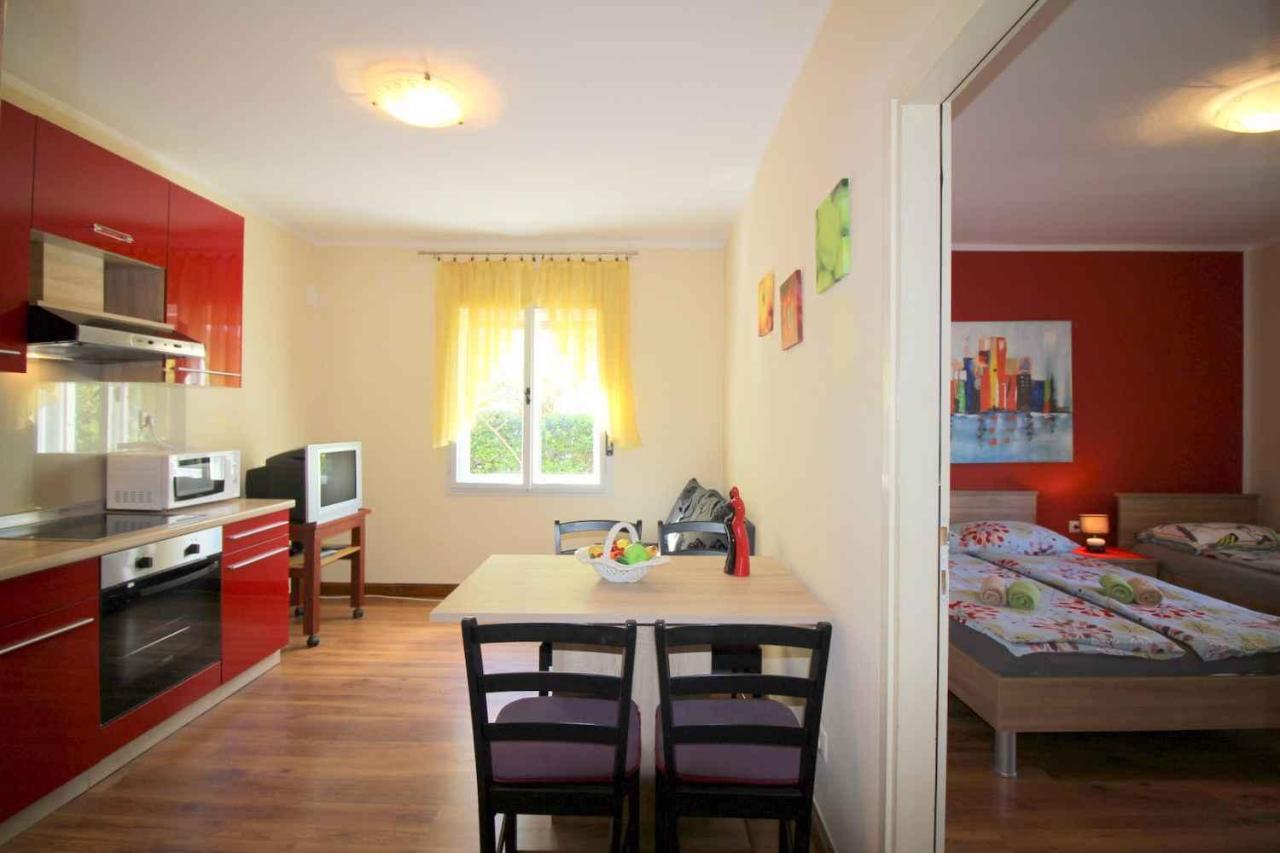 Apartment In Porec/Istrien 10035 المظهر الخارجي الصورة