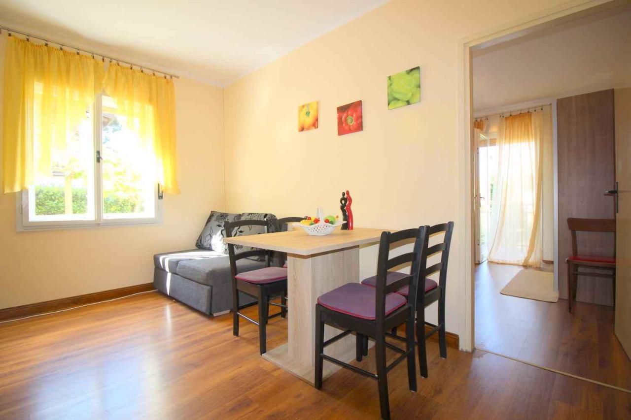 Apartment In Porec/Istrien 10035 المظهر الخارجي الصورة